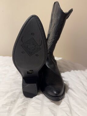 Steve Madden Black Embossed Western Knee Boots